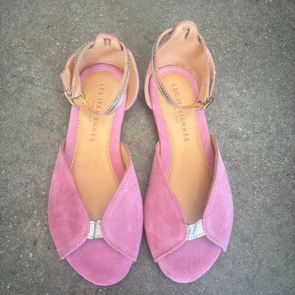 NWOT LES ITALIENNES pink & gold suede flat sandals (size 37) - Picture 2 of 5